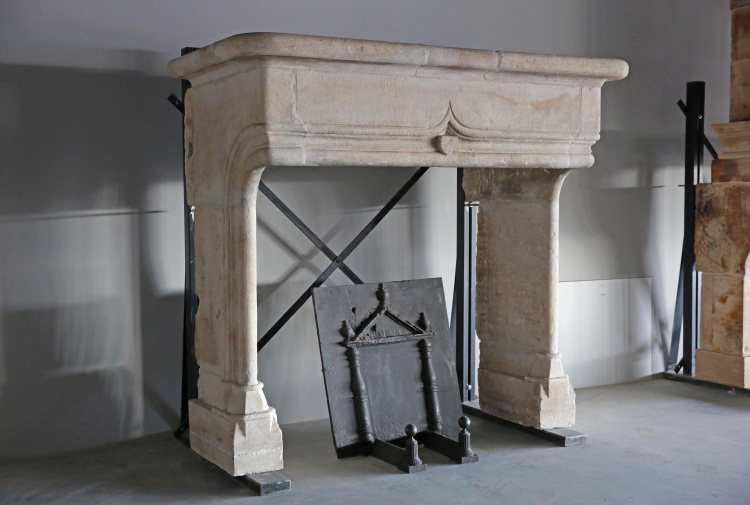 einzigartiger Schlosskamin